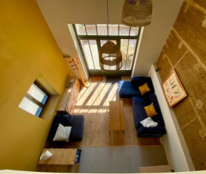 Au calme, grand appartement avec terrasse et parking